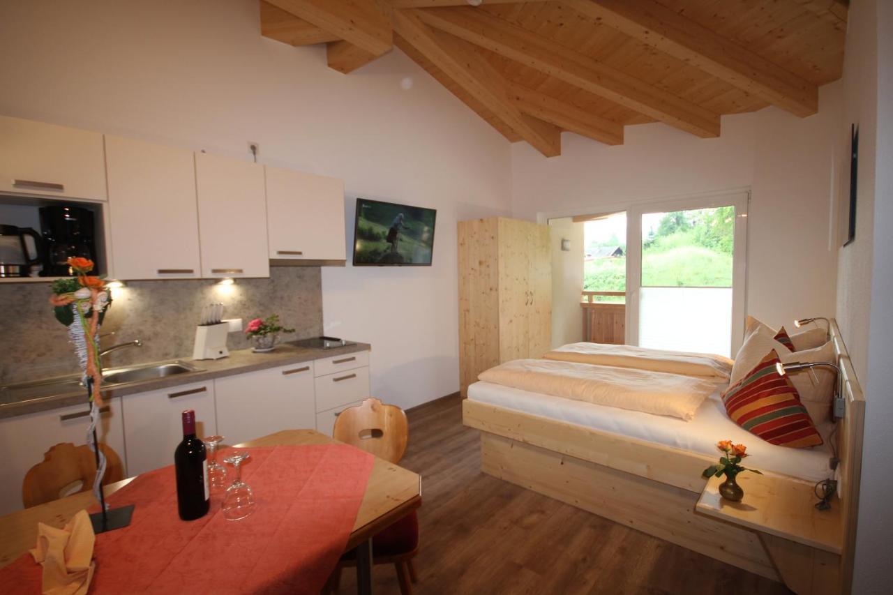 מאוראך Ferienwohnungen Karwendel Camping מראה חיצוני תמונה